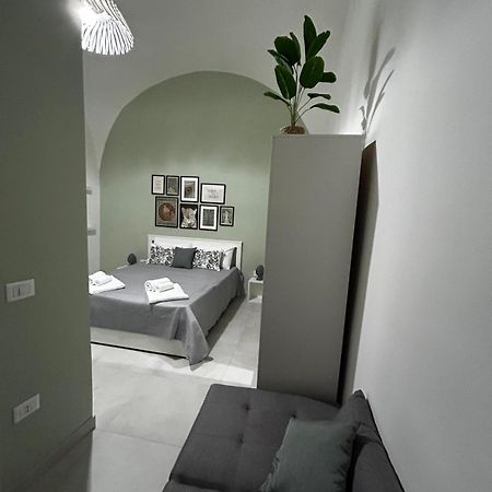 Stupor Mundi Apartment Наполи Екстериор снимка